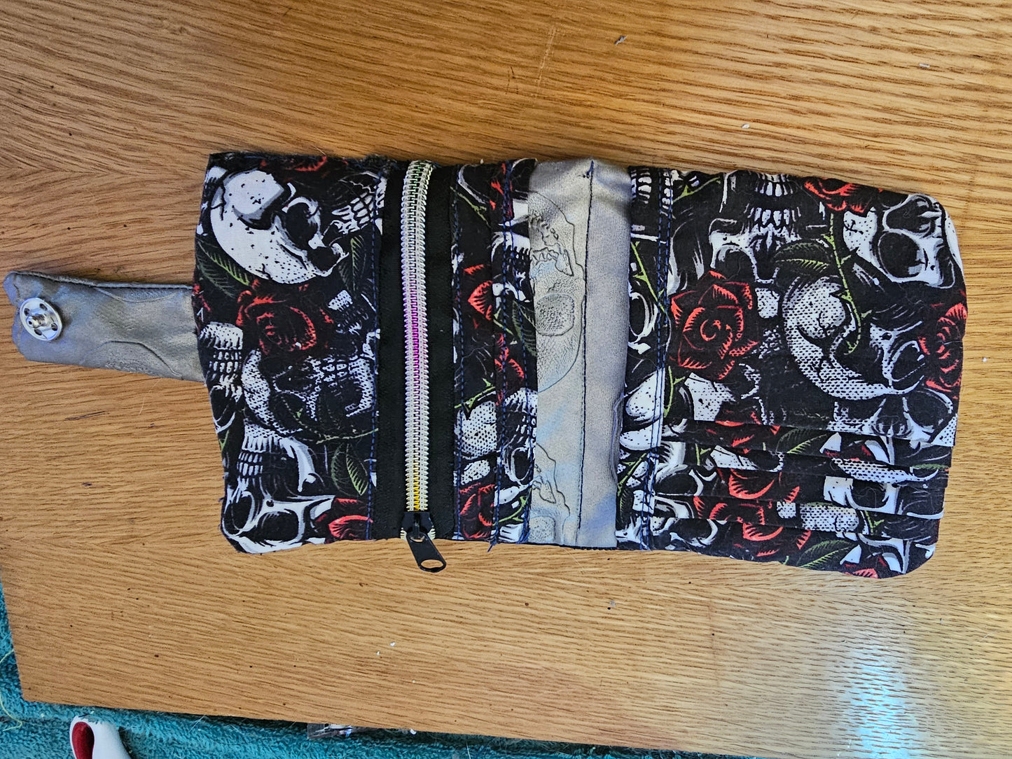 Totenkopf Rucksack mit Geldbörse,