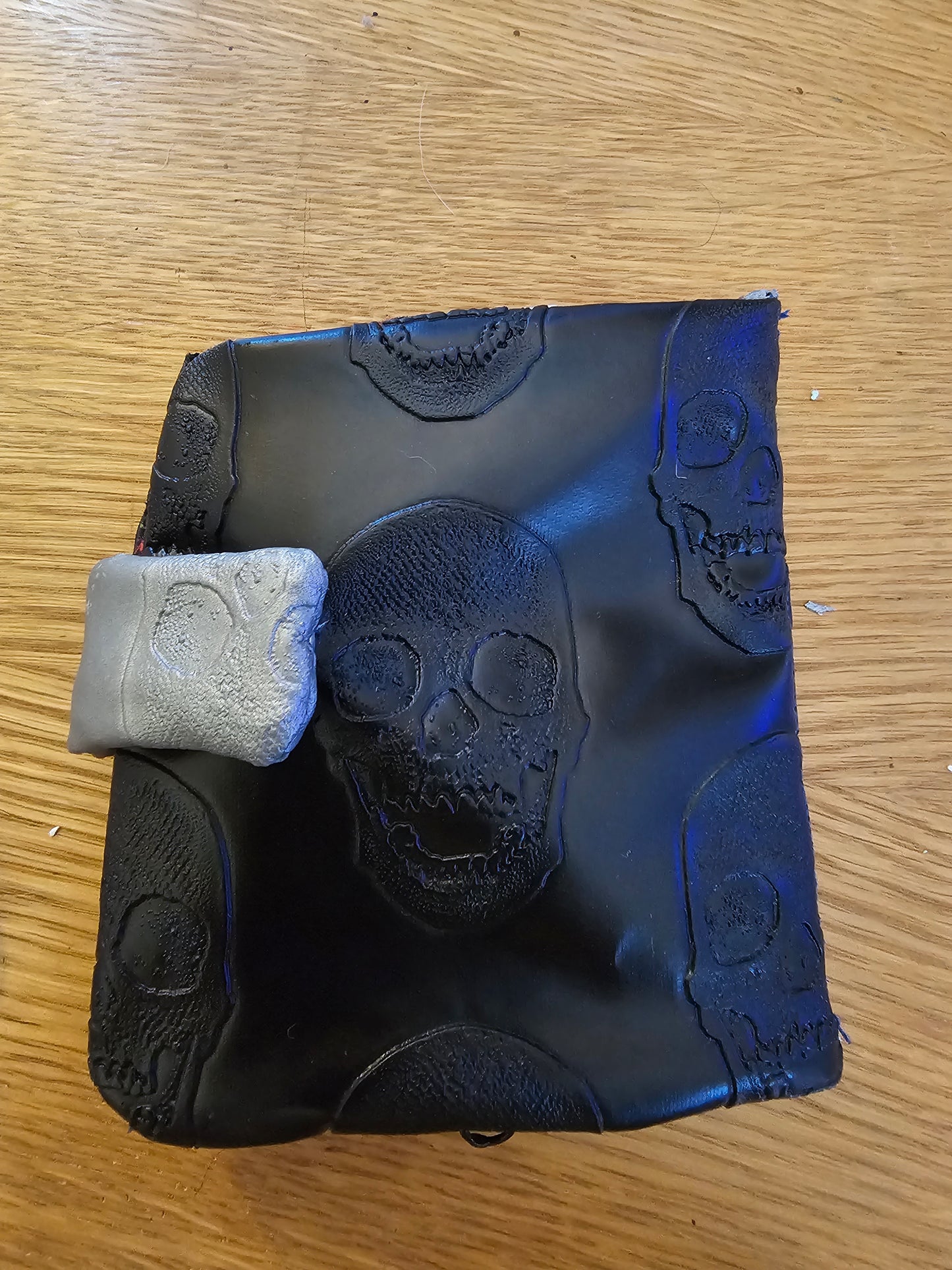 Totenkopf Rucksack mit Geldbörse,